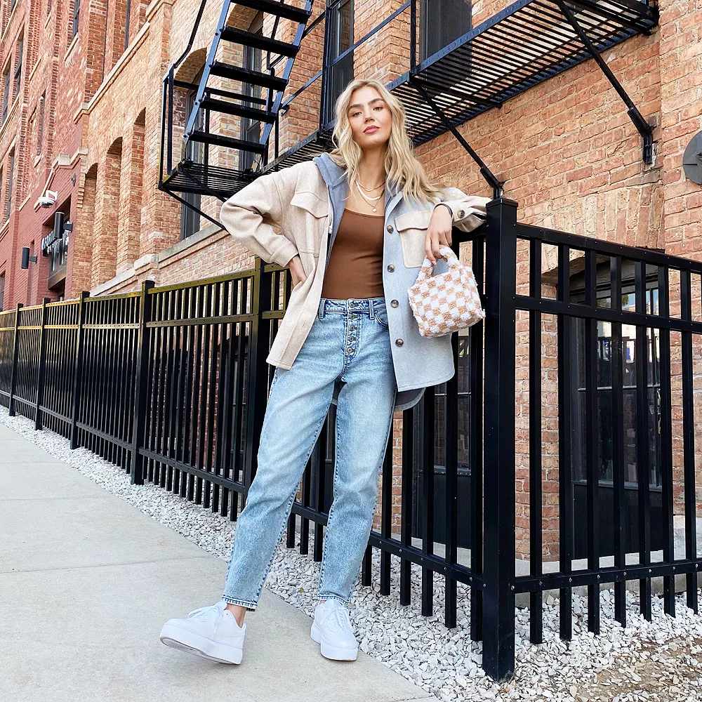 Juniors' SO® Oversized Shacket 6 Juniors' SO® Oversized Shacket - Image 4