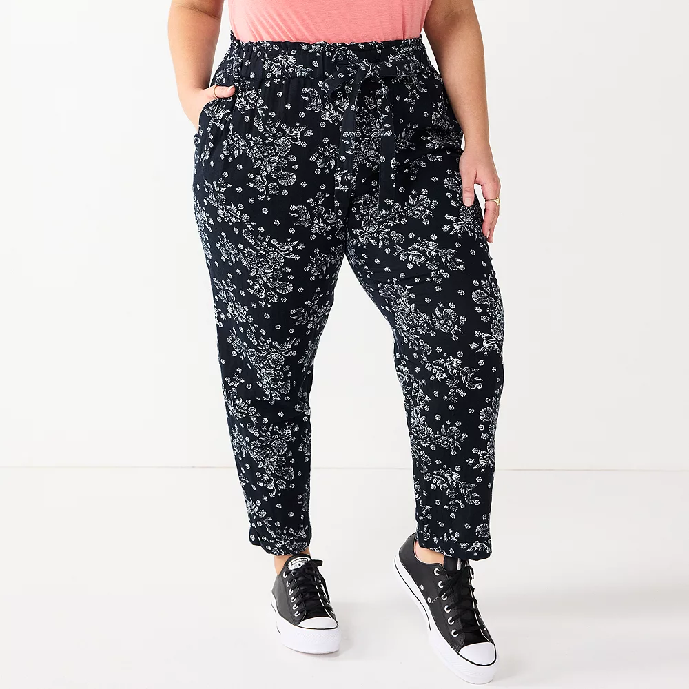 Juniors' Plus Size SO® Relaxed Tapered Leg Pants 3 Juniors' Plus Size SO® Relaxed Tapered Leg Pants