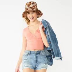 Juniors' SO® Cropped Wrap Tee