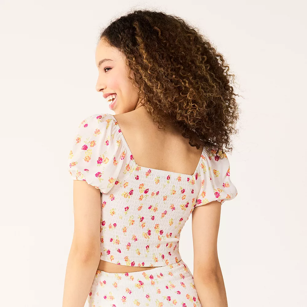 Juniors' SO® O-Ring Crop Top 4 Juniors' SO® O-Ring Crop Top - Image 2