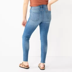 Juniors' SO® Curvy Super High-Rise Jeggings -SO Juniors Fashion Clothing 5555287 ALT