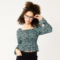 Juniors' SO® Cropped Smocked Waist Top