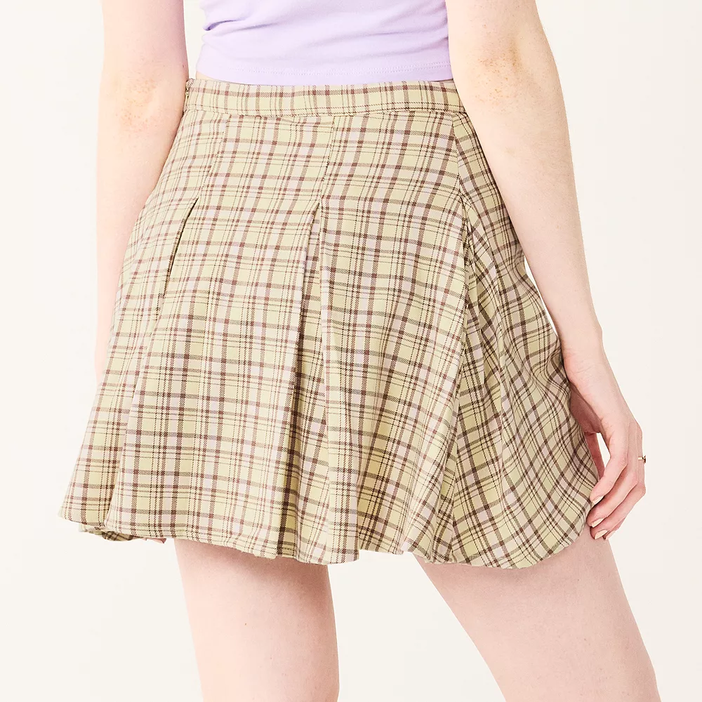 Juniors' SO® Pleated High-Rise Mini Skirt 4 Juniors' SO® Pleated High-Rise Mini Skirt - Image 2