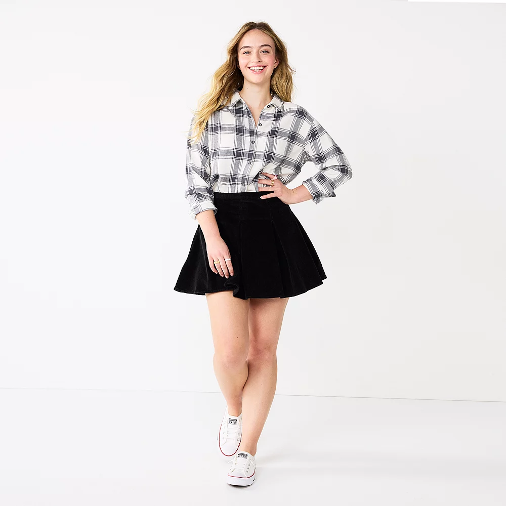 Juniors' SO® Pleated High-Rise Mini Skirt 5 Juniors' SO® Pleated High-Rise Mini Skirt - Image 3