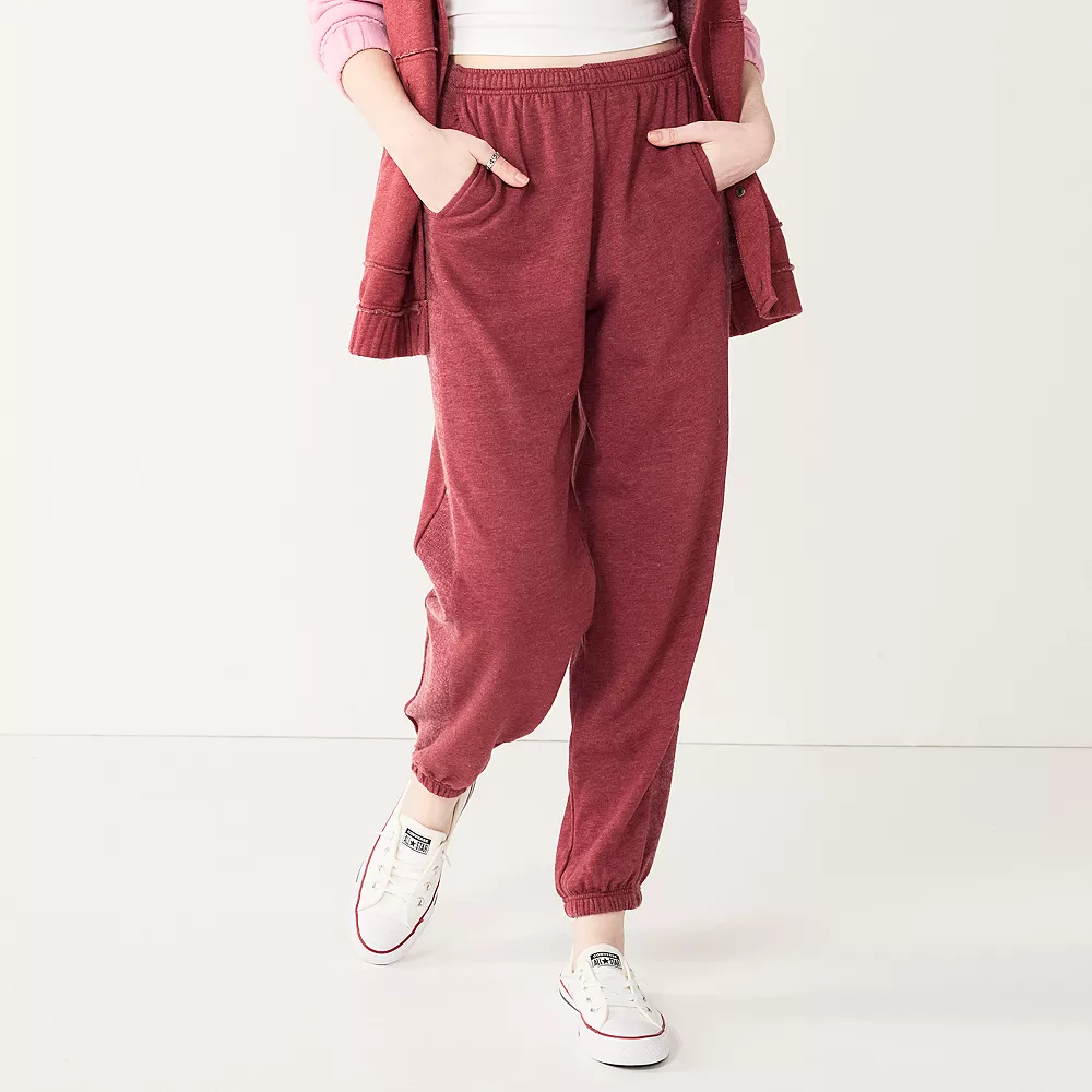 Juniors' SO® Oversized High-Rise Boyfriend Joggers 3 Juniors' SO® Oversized High-Rise Boyfriend Joggers